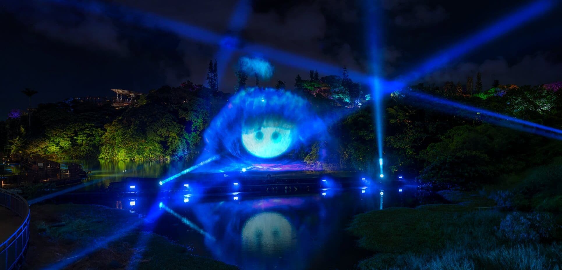 NIGHT WATER SHOW CHAMPLOO DISCO